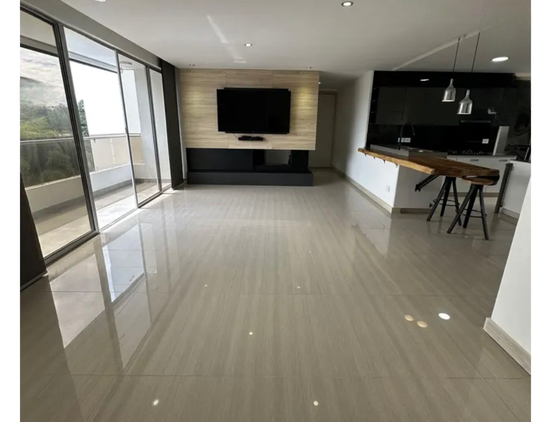 Apartamento en venta en Pinares Alto, Pereira · foto 8 de 12