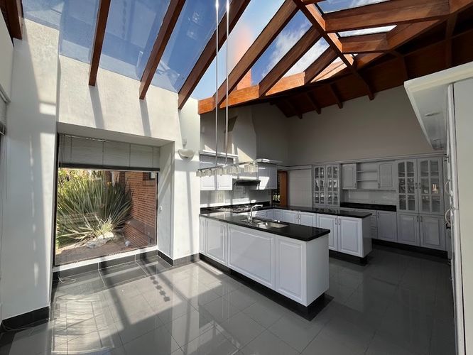 Casa de 4 alcobas en venta en San Simón, Bogotá, 458 m² · foto 8 de 24