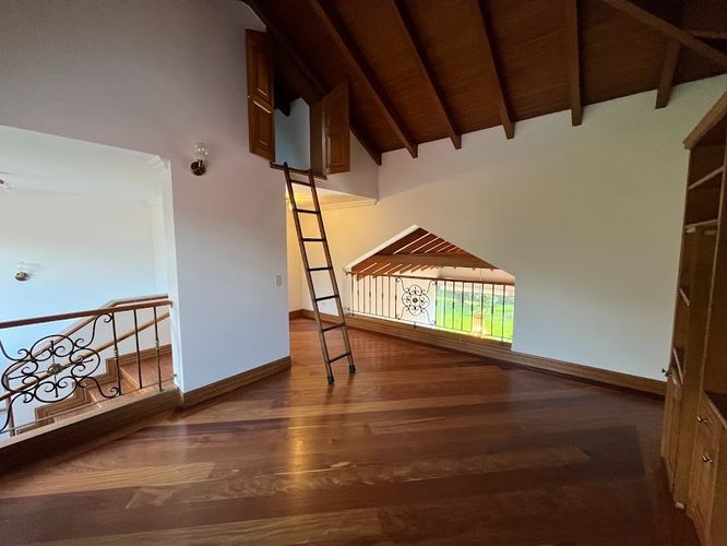 Casa de 4 alcobas en venta en San Simón, Bogotá, 458 m² · foto 23 de 24