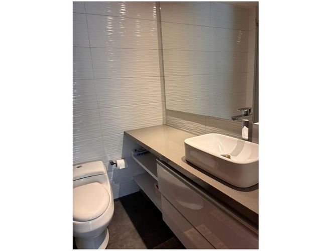Apartamento de 3 alcobas en venta en Bosque Medina, Bogotá, 189 m² · foto 9 de 16