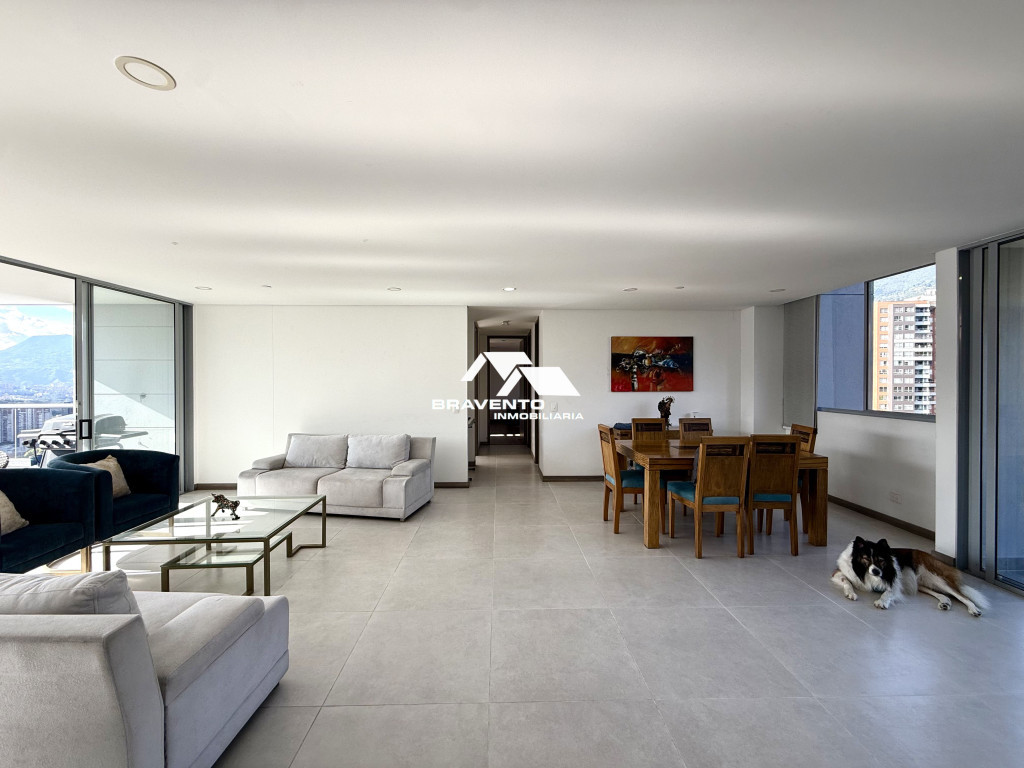 Apartamento en venta en El Poblado, Envigado · foto 4 de 18