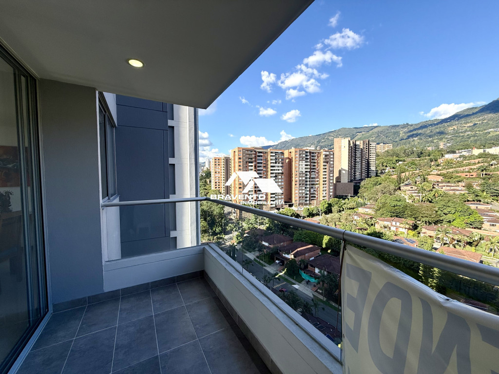 Apartamento en venta en El Poblado, Envigado · foto 7 de 18
