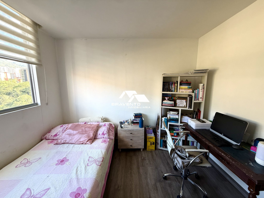 Apartamento en venta en El Poblado, Envigado · foto 14 de 18