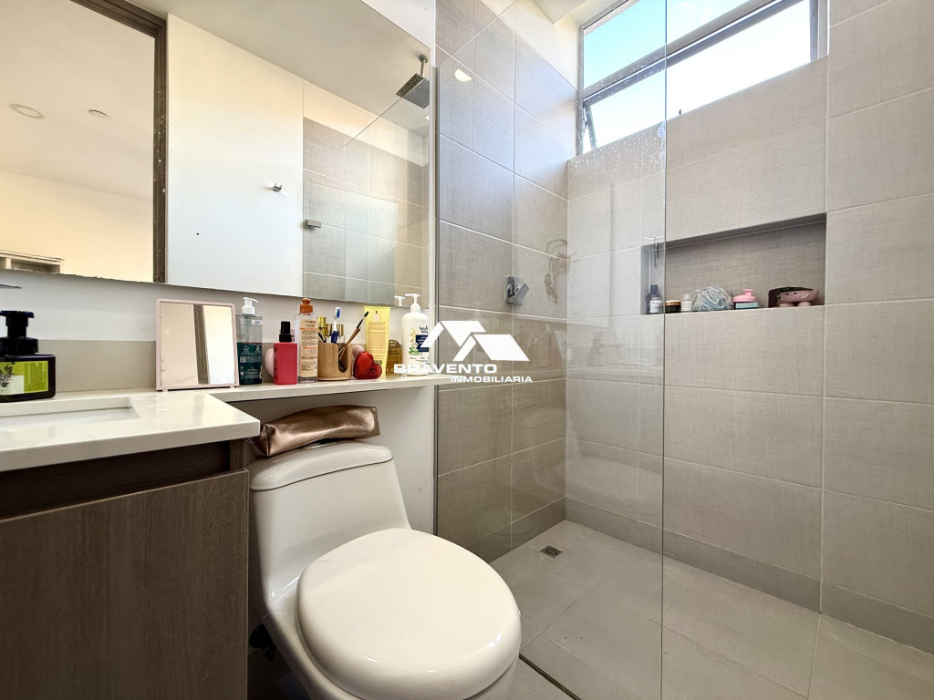 Apartamento en venta en El Poblado, Envigado · foto 16 de 18