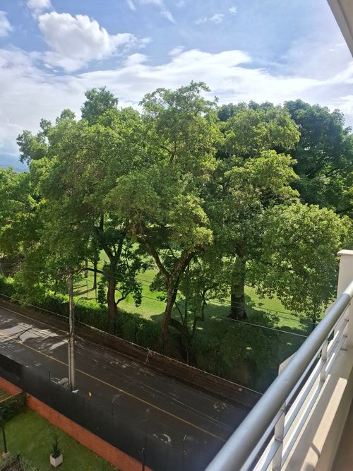 Apartamento de 3 alcobas en venta en Ciudad Jardin, Cali, 191 m² · foto 5 de 7