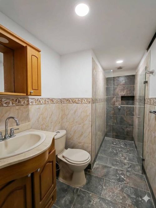 Apartamento de 2 alcobas en arriendo en Calasanz, Medellín, 75 m² · foto 4 de 10