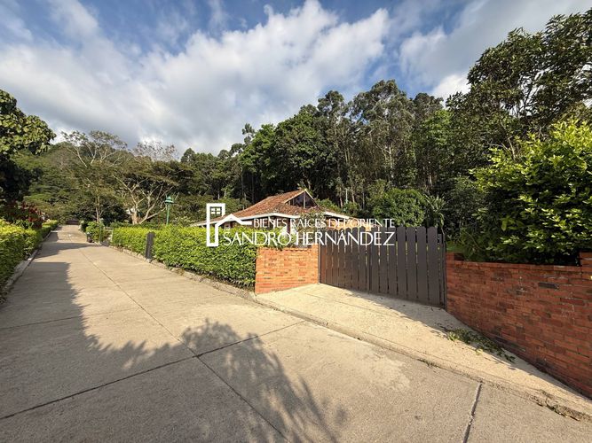 Casa de 4 alcobas en venta en Guatiguara, Piedecuesta, 180 m² · foto 9 de 24