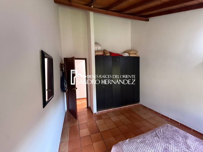 Casa de 4 alcobas en venta en Guatiguara, Piedecuesta, 180 m² · foto 14 de 24