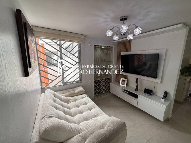 Apartamento en venta en Molinos Altos, Floridablanca · foto 14 de 17