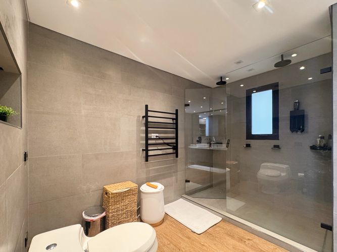 Apartamento de 2 alcobas en venta en Chicó Reservado, Bogotá, 155 m² · foto 16 de 17