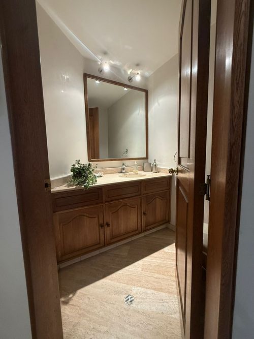 Apartamento de 3 alcobas en venta en Los Rosales, Bogotá, 181 m² · foto 3 de 22