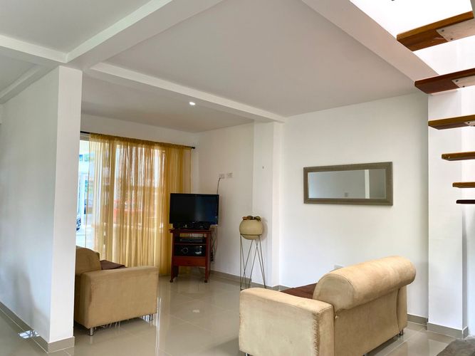 Casa de 4 alcobas en venta en Alfaguara, Jamundí, 320 m² · foto 6 de 18