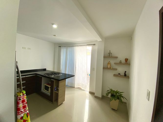 Casa de 4 alcobas en venta en Alfaguara, Jamundí, 320 m² · foto 10 de 18