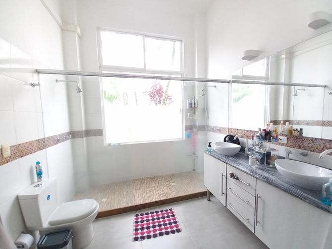Casa de 3 alcobas en venta en Alto De Combeima, Ibagué, 265 m² · foto 8 de 23