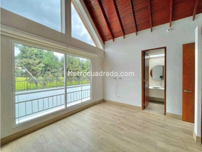 Casa de 3 alcobas en venta en Calahorra, Cajicá, 310 m² · foto 16 de 20