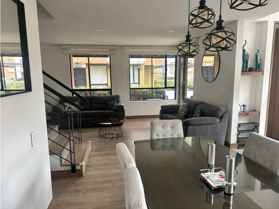 Casa en arriendo en Granjitas, Cajicá · foto 6 de 12
