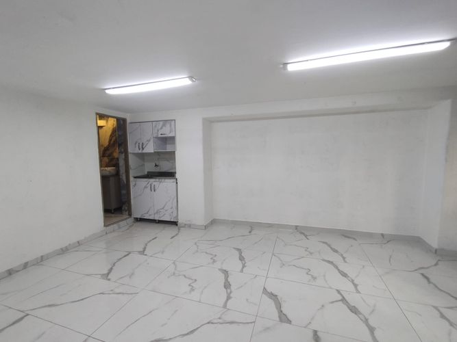 Local en arriendo en La Candelaria, Medellín, 180 m² · foto 11 de 20