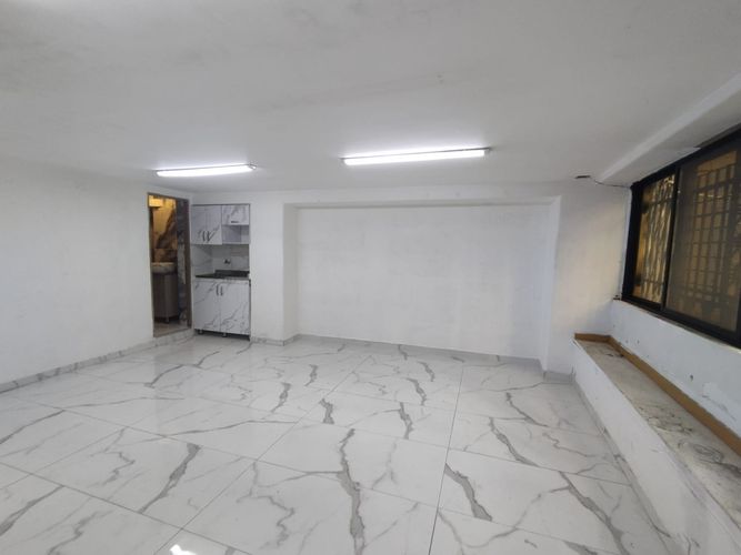 Local en arriendo en La Candelaria, Medellín, 180 m² · foto 13 de 20