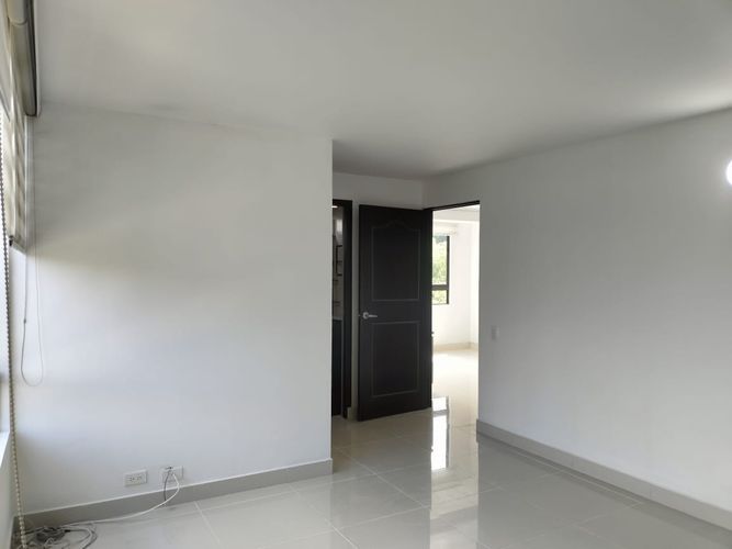 Apartamento de 3 alcobas en arriendo en El Poblado, Medellín, 148 m² · foto 15 de 17