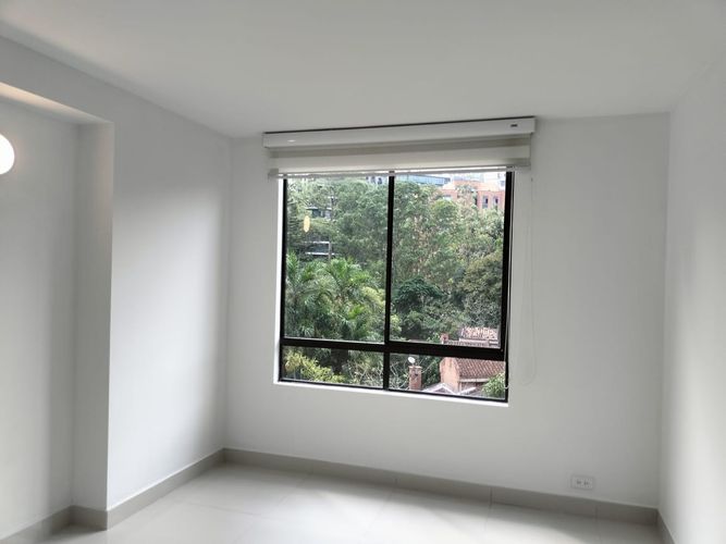 Apartamento de 3 alcobas en arriendo en El Poblado, Medellín, 148 m² · foto 11 de 17