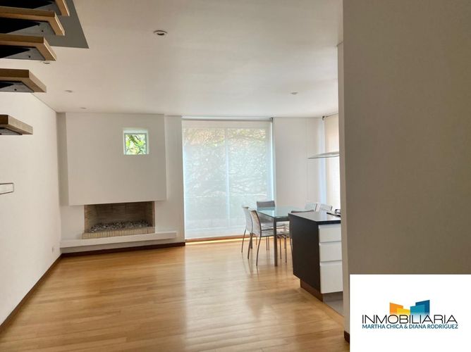 Apartamento en venta en Chico, Bogotá · foto 2 de 18