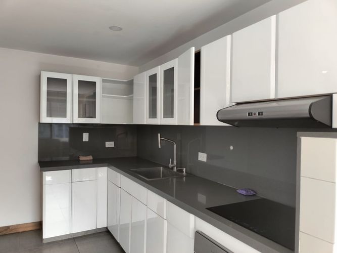 Apartamento de 2 alcobas en arriendo en El Poblado, Medellín, 117 m² · foto 6 de 16
