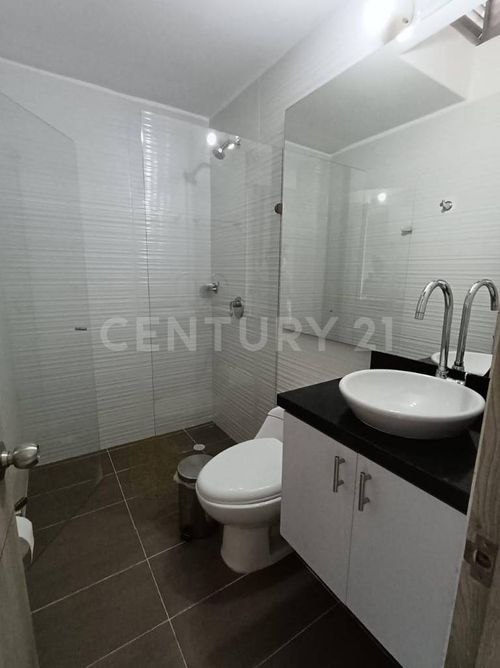 Casa de 3 alcobas en venta en Ricaurte, 120 m² · foto 11 de 20