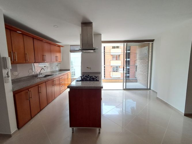 Apartamento de 2 alcobas en arriendo en Bolivariana, Medellín, 65 m² · foto 19 de 20