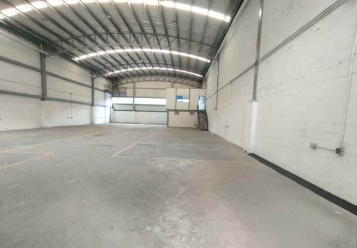 Bodega en arriendo en La Tablaza, La Estrella, 620 m² · foto 4 de 19