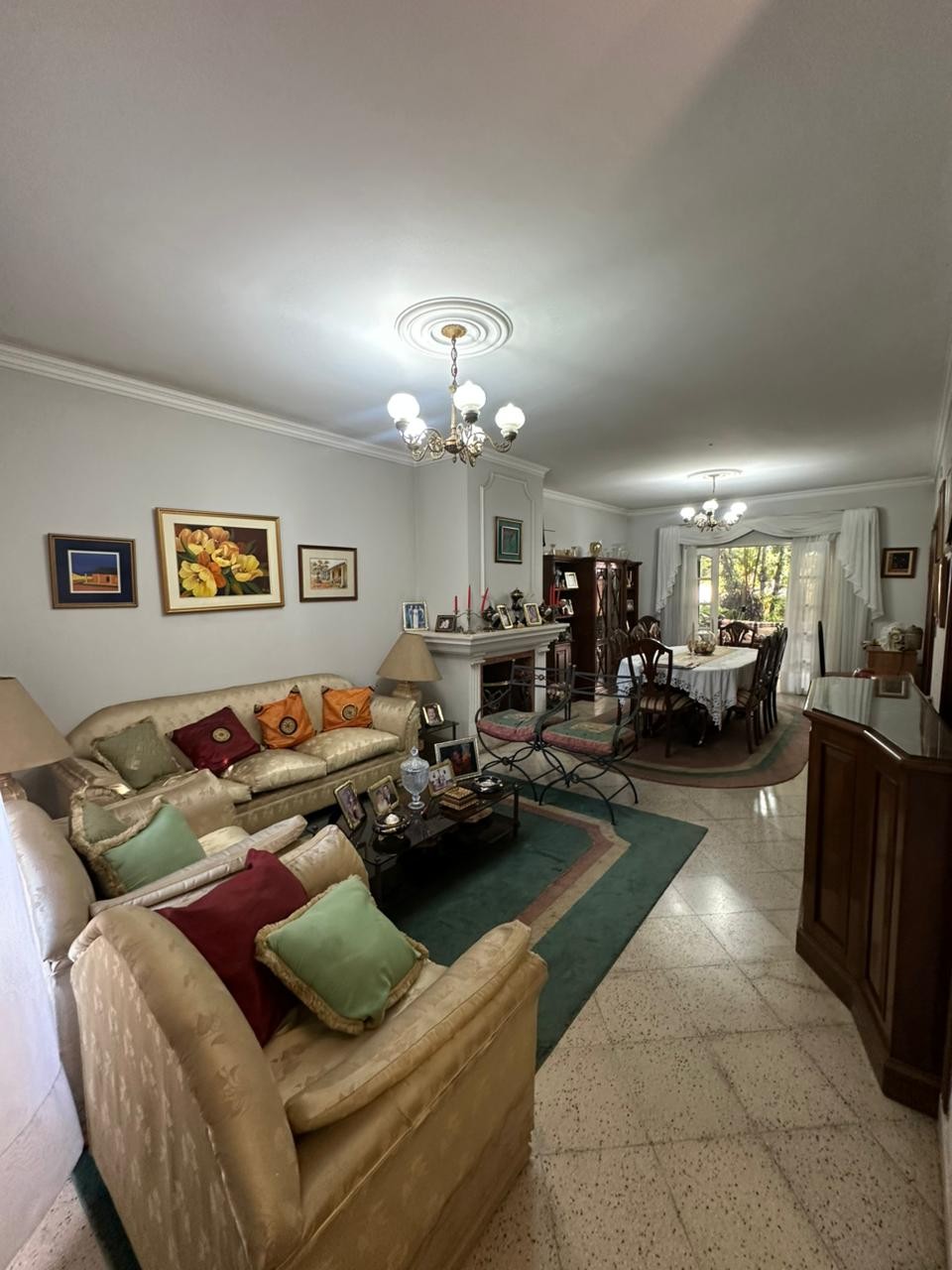 En venta hermosa Casa en zona exclusivamente Residencial — foto 2