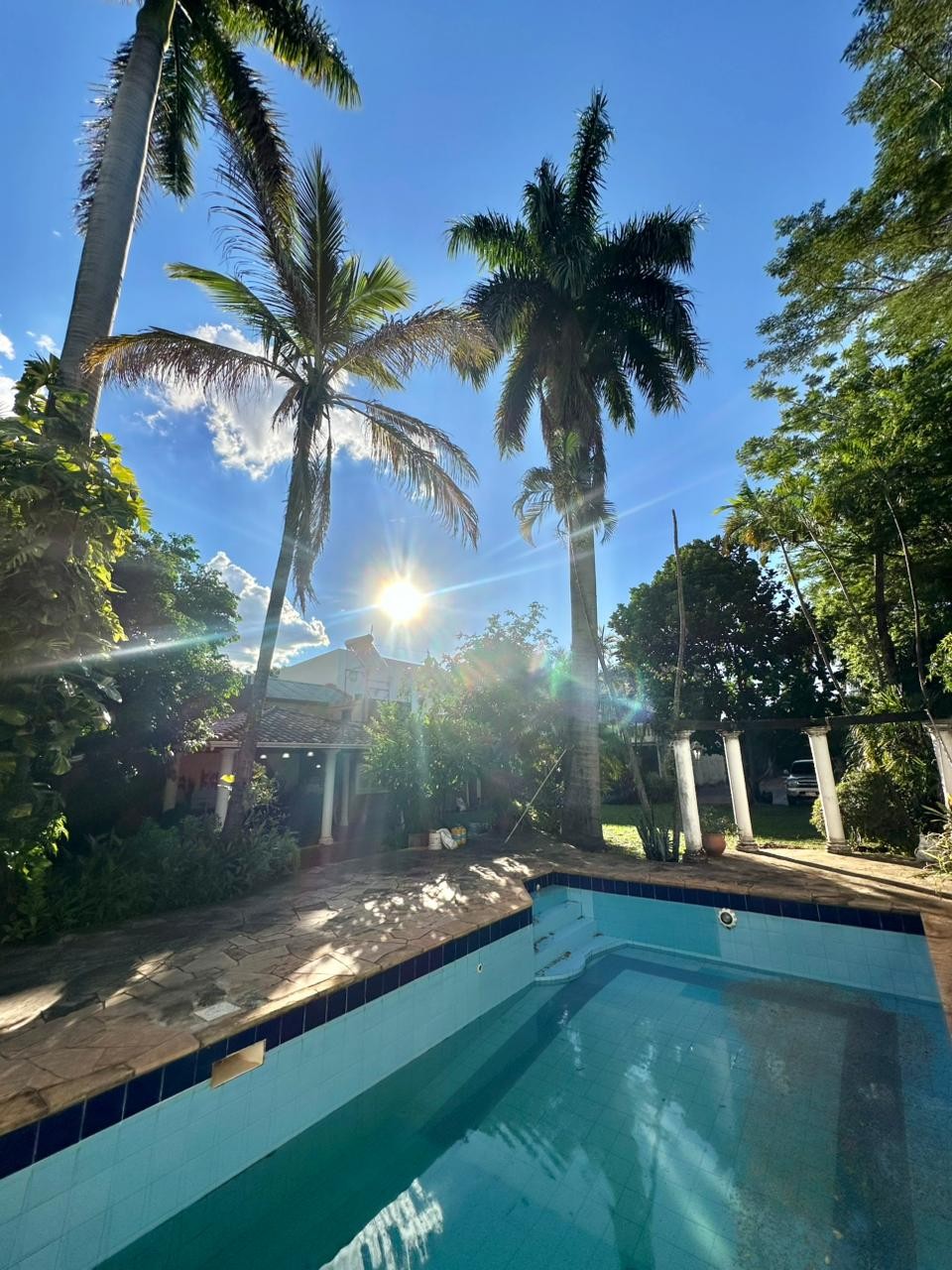 En venta hermosa Casa en zona exclusivamente Residencial — foto 3