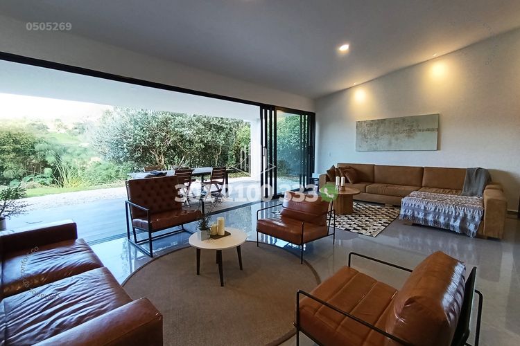 Casa de 3 alcobas en venta en San Nicolas, La Ceja, 340 m² · foto 5 de 24