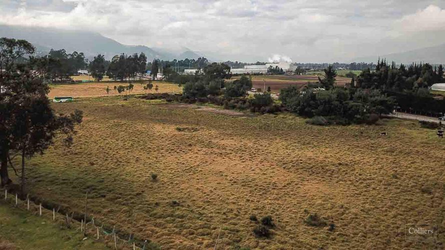 Lote en venta en Briceño, Sopó, 29718 m² · foto 3 de 9