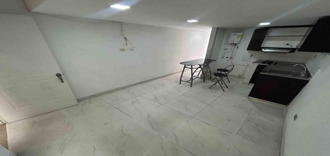 Apartamento de 1 alcoba en venta en Alfonso Lopez, Pereira, 35 m² · foto 3 de 18