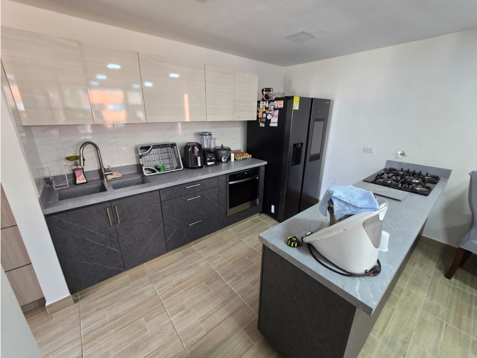 Apartamento en venta en Viviendas del Sur, Medellín 3