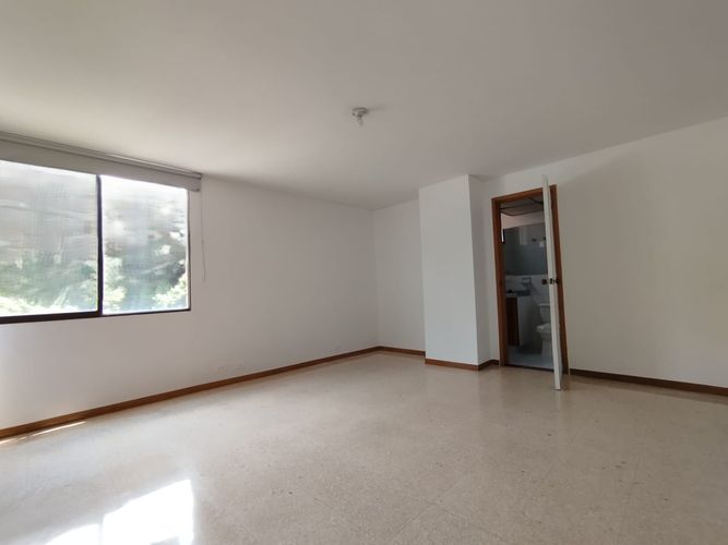 Apartamento de 3 alcobas en arriendo en El Poblado, Medellín, 120 m² · foto 4 de 20