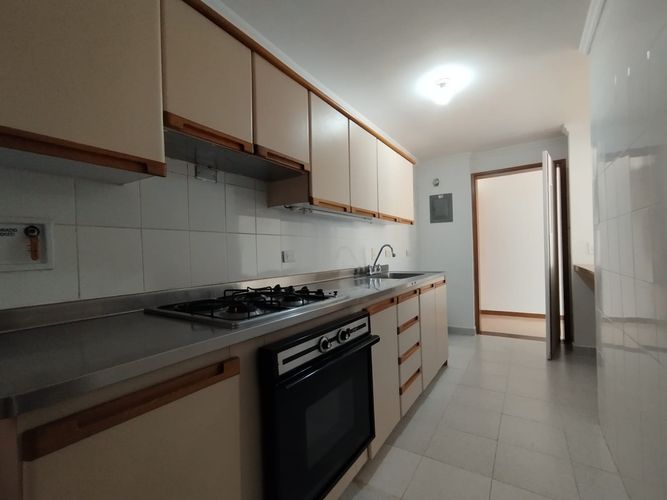 Apartamento de 3 alcobas en arriendo en El Poblado, Medellín, 120 m² · foto 14 de 20