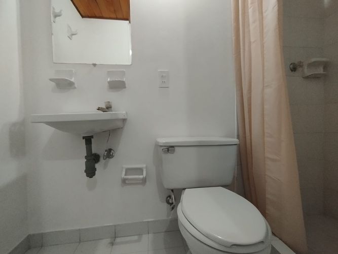 Apartamento de 3 alcobas en arriendo en El Poblado, Medellín, 120 m² · foto 16 de 20