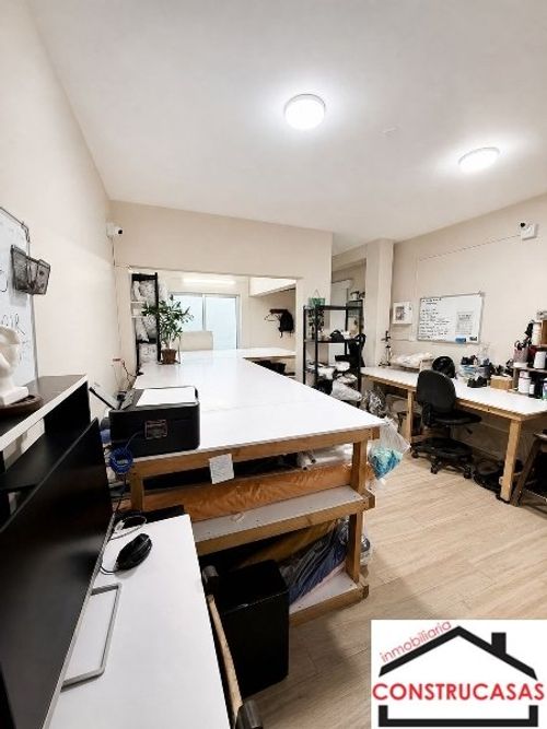 Apartamento de 6 alcobas en venta en Laureles, Medellín, 166 m² · foto 17 de 24