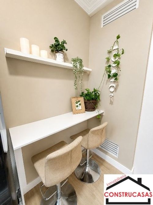 Apartamento de 6 alcobas en venta en Laureles, Medellín, 166 m² · foto 19 de 24