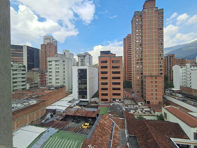 Oficina en arriendo en La Candelaria, Medellín, 75 m² · foto 9 de 12