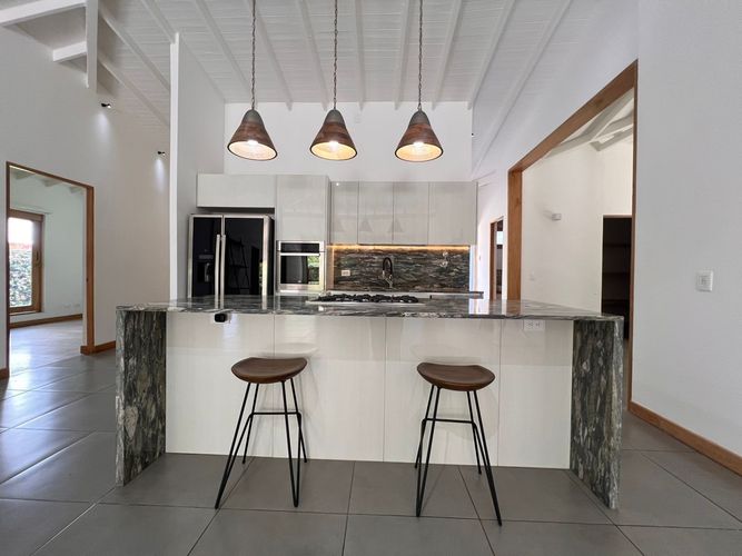 Casa de 3 alcobas en venta en Llano Grande, Rionegro · foto 12 de 17