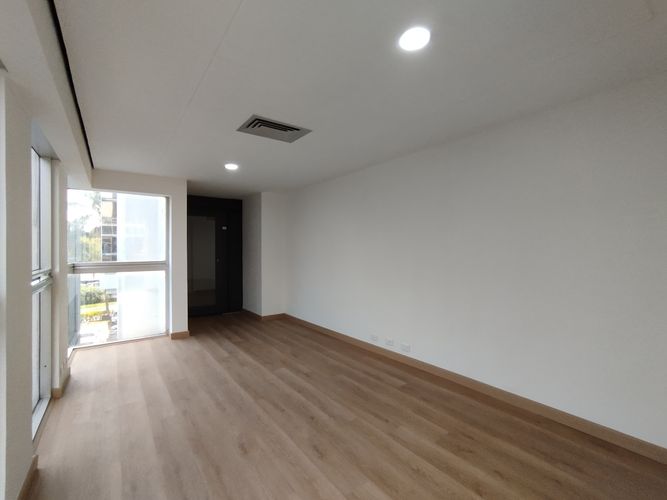 Oficina en arriendo en El Poblado, Medellín, 43 m² · foto 8 de 10