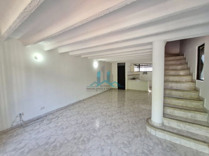 Casa de 3 alcobas en venta en Aqualina, Girardot, 97 m² · foto 2 de 10