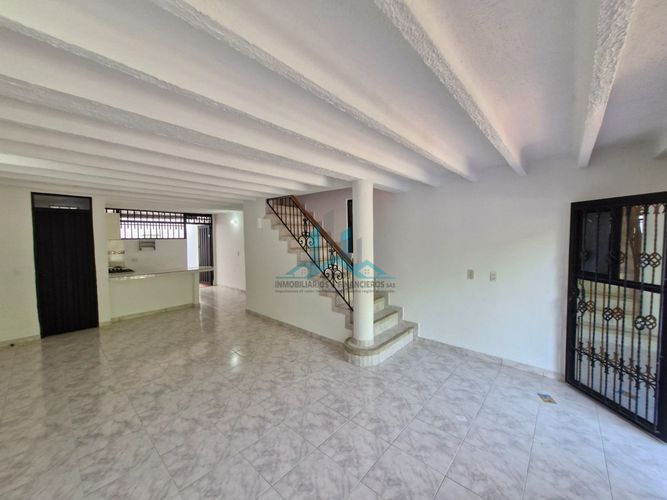 Casa de 3 alcobas en venta en Aqualina, Girardot, 97 m² · foto 6 de 10