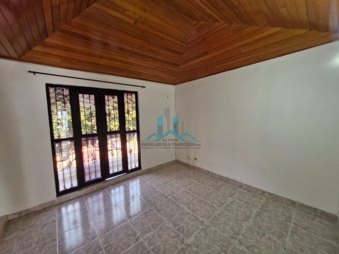 Casa de 3 alcobas en venta en Aqualina, Girardot, 97 m² · foto 3 de 10