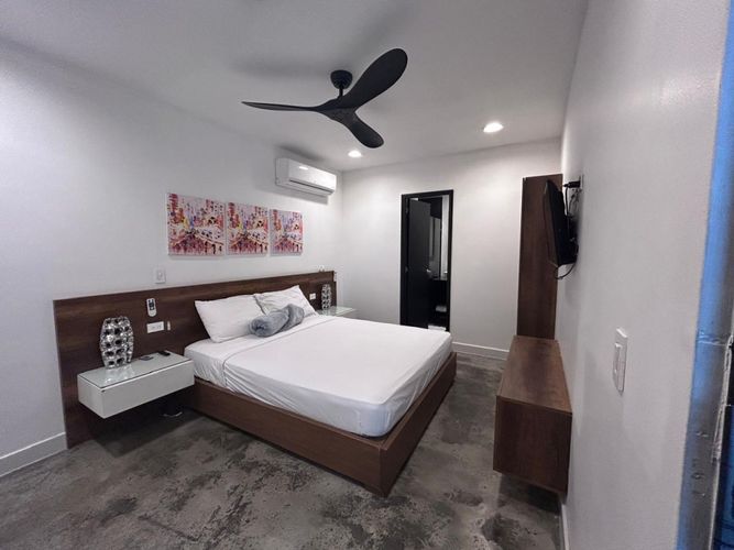 Casa de 12 alcobas en venta en Manila, Medellín, 450 m² · foto 13 de 17