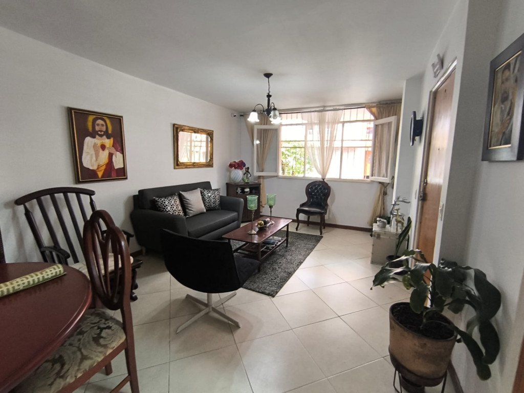 Apartamento en venta en Laureles, Medellín 2