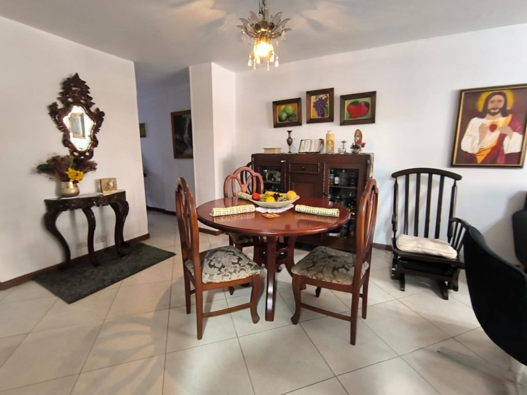 Apartamento en venta en Laureles, Medellín 4