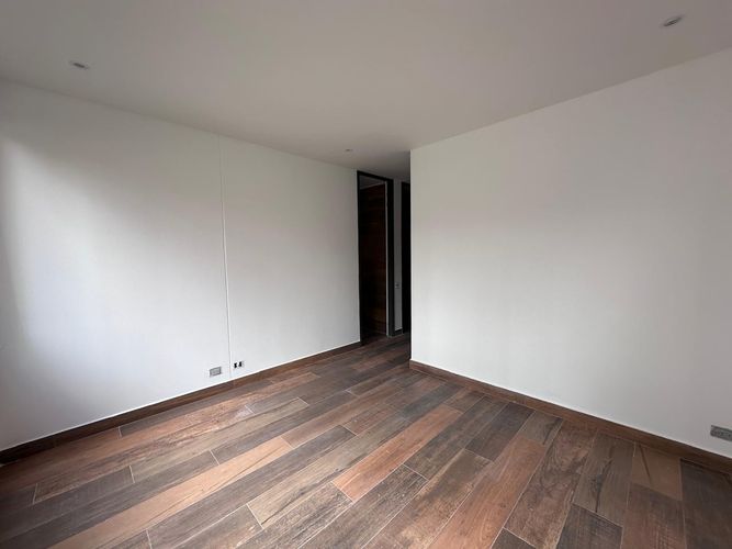 Apartamento de 3 alcobas en venta en El Poblado, Medellín, 220 m² · foto 13 de 20